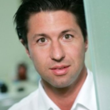 Dr.med. Alexander Vollgruber - Dentist Wien 1010