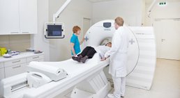 Dr. Maryam Schatzer - Radiologin Wien 1220