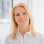 Mag. Petra Dehchamani