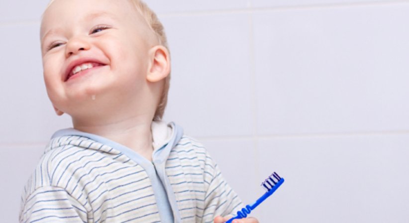 Professionelle Mundhygiene - Dr. Frank Bargon - Zahnarzt Feldkirch 6800