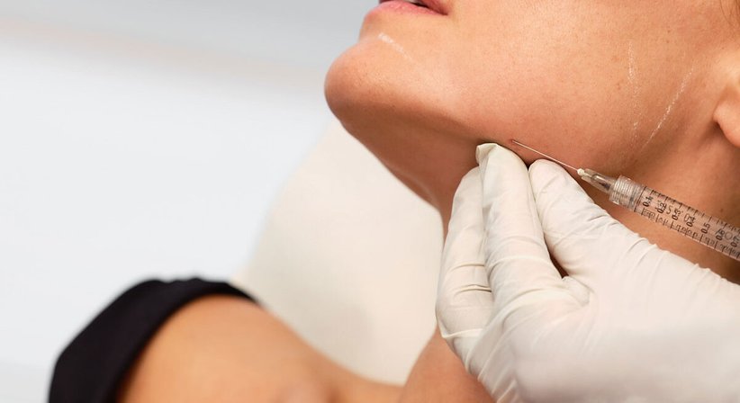 Botox®-Behandlung bei JUVENIS - Ao. Univ.Prof. Dr. Tamara Kopp - Hautärztin Wien 1010