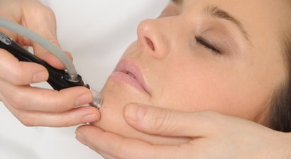 Behandlung von unreiner Haut/Akne in Wien