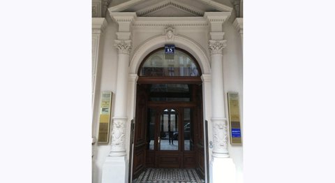 Univ.-Prof. DDr. Kurt Vinzenz - Kieferchirurg Wien 1010