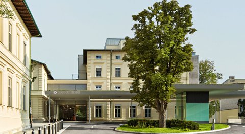 Dr. med. univ. David Fengler - Orthopäde Wien 1080