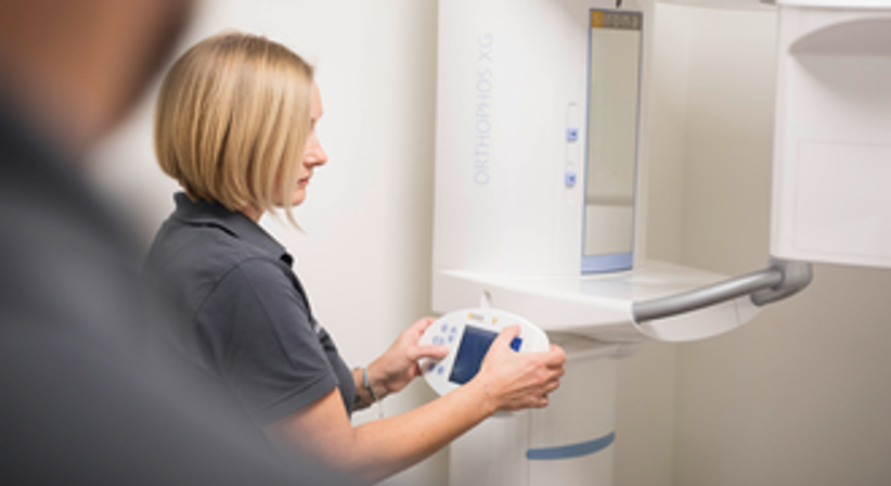 Digitales Röntgen / DVT (digitale Volumentomografie) - Dr. Harald Hampel - Zahnarzt Wals 5071