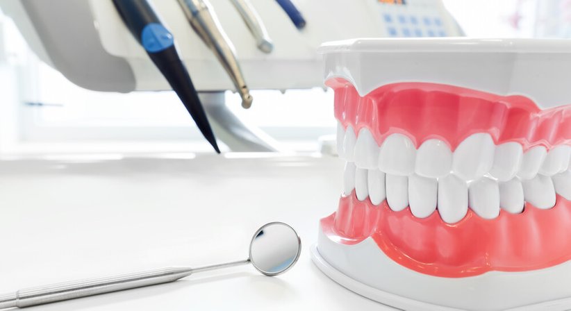 Professionelle Mundhygiene / Zahnprophylaxe - Dr. Harald Hampel - Zahnarzt Wals 5071