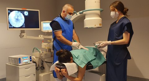 Dr. med. univ. Vedat Sahin - Orthopäde Wien 1230