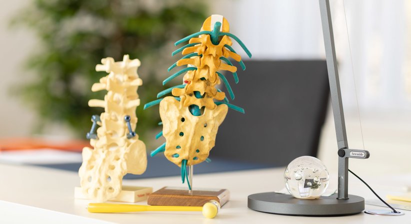 Operation - Dr. med. univ. Sindhu Winkler - Neurochirurgin Wien 1010