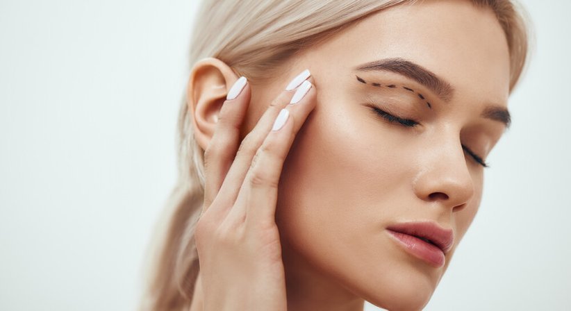 Lidstraffung - Priv.-Doz. Dr. Stefan Hacker, FEBOPRAS - Plastischer Chirurg Wieselburg 3250