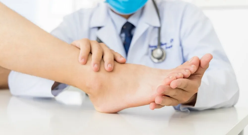 Plattfuß-OP - Priv. Doz. Dr. Stephan Puchner, MSc. - Orthopäde Wien 1190