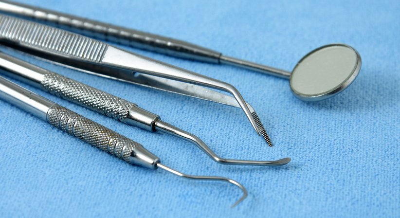 Professionelle Mundhygiene - Dr. med. dent. Thomas Huber - Zahnarzt Wien 1100