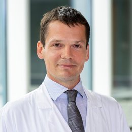 Assoc. Prof. Priv. Doz. Dr. Christian Dorfer, MBA - Neurochirurg Wien 1090