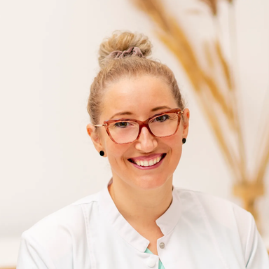 Dr. med. Noemi  Simionas - Kardiologin Wien 1040