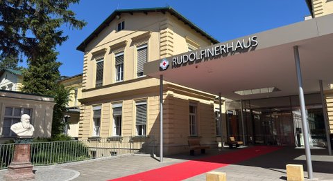 Univ.-Prof.Dr.  René H. Fortelny, FEBS-AWS - Allgemeinchirurg Wien 1190