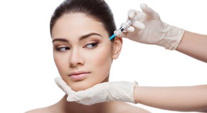 Faltenbehandlungen und kosmetische Eingriffe (Botox)