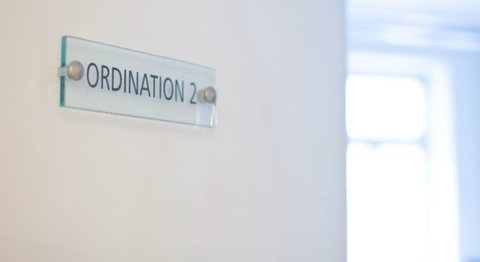 OA Dr. Florian Kissler - Orthopäde Wien 1230