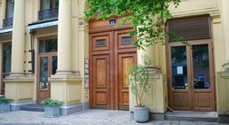 Dr. Philipp Seklehner - Zahnarzt Wien 1020