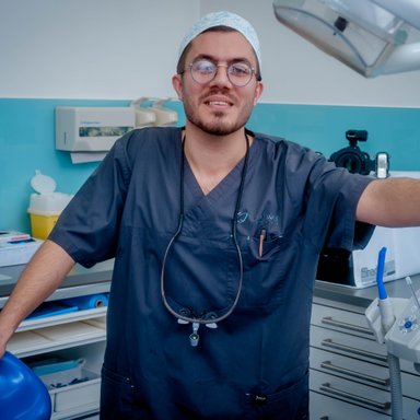 Dr. Mag. El-Nathan Shamuilov - Zahnarzt Wien 1100