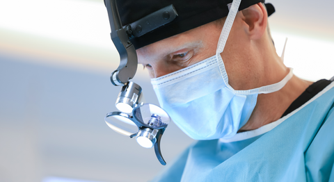 Dr. Philipp Mayr - Plastischer Chirurg Leonding 4060
