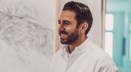 Dr. med. univ. Ali Saalabian - Plastischer Chirurg Wien 1010