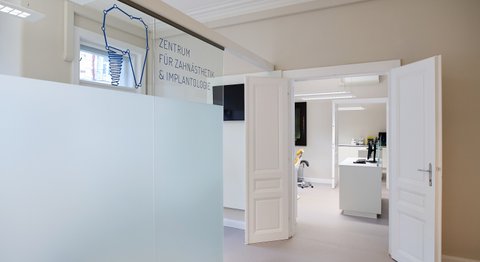 Dr. Andreas Zimmermann - Zahnarzt Wien 1080