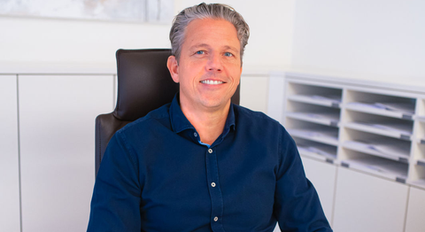 Dr. Matthias Kolloros - Plastischer Chirurg Klagenfurt 9020