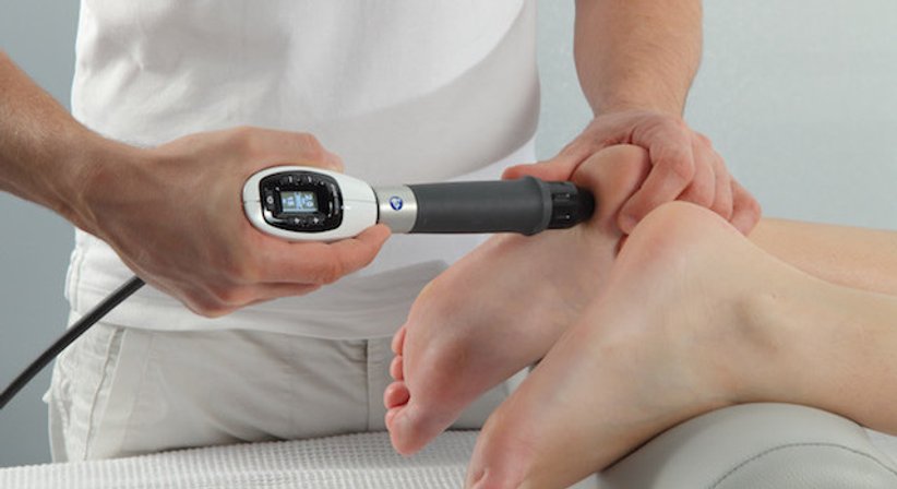 Stoßwellentherapie - OA Dr. Michael Yaser Akta - Orthopäde Wien 1070