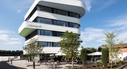 Praxis - Zahnärztin Petra Sulik, M.Sc. - Zahnärztin Schwanenstadt 4690