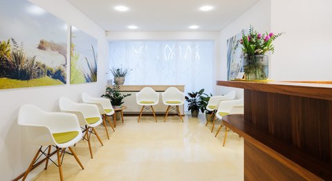 MDDr. Antonia Kupec - Zahnärztin Dornbirn 6850