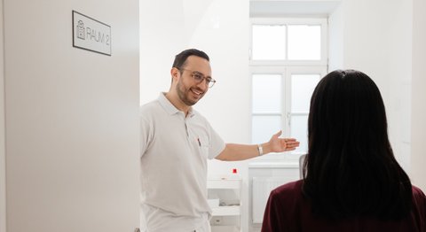 Dr. Maximilian Hinzpeter - Praktischer Arzt Wien 1050