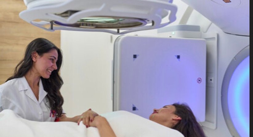 Hoch präzise Bestrahlung bei Krebs  - Dr. David  Kuczer - Strahlentherapeut/Radioonkologe Wien 1090