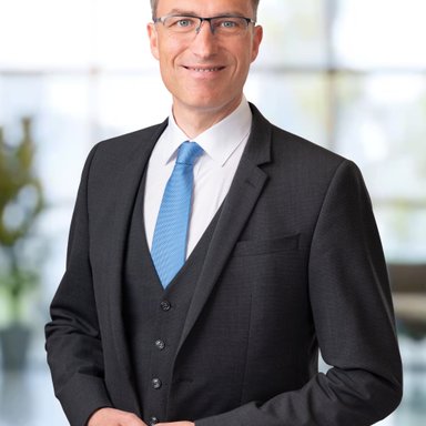 Priv. Doz. Dr. Franz Marhold - Neurochirurg St. Pölten 3100