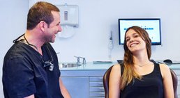 Praxis - Dr. med. dent. Alfred Klein, MSc in Parodontologie - Zahnarzt Hallwang-Mayrwies 5300