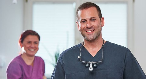 Dr. med. dent. Alfred Klein, MSc in Parodontologie - Zahnarzt Hallwang-Mayrwies 5300
