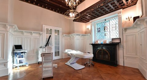 Priv.-Doz.DDr. Alexander Aichmair, MPH - Orthopäde Wien 1170