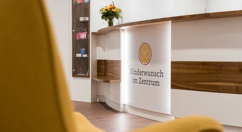 Univ. Prof. Dr. Michael Walter Sator - Frauenarzt Tulln an der Donau 3430