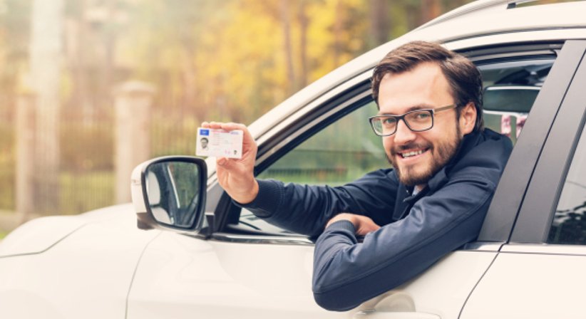 Führerscheinuntersuchung - OA Dr. Franz Dirisamer junior, FEBO - Augenarzt Gmunden 4810