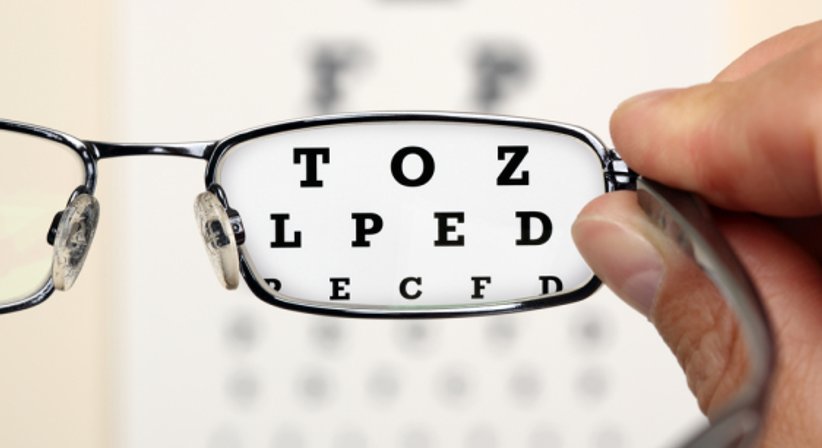 Kurzsichtigkeit - OA Dr. Franz Dirisamer junior, FEBO - Augenarzt Gmunden 4810