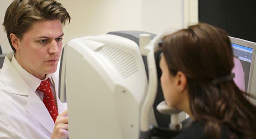 Weitsichtigkeit - OA Dr. Franz Dirisamer junior, FEBO - Augenarzt Gmunden 4810