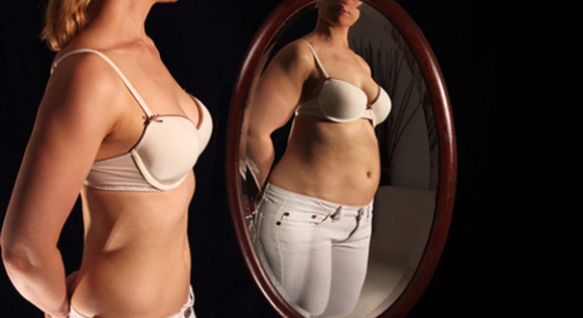 VASER-Fettabsaugung - Dr. Sabine Apfolterer, MBA - Plastische Chirurgin Baden 2500