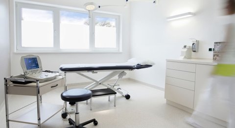 Dr. Brigitte Schneider, LL.M - Allgemeinchirurgin Villach 9500