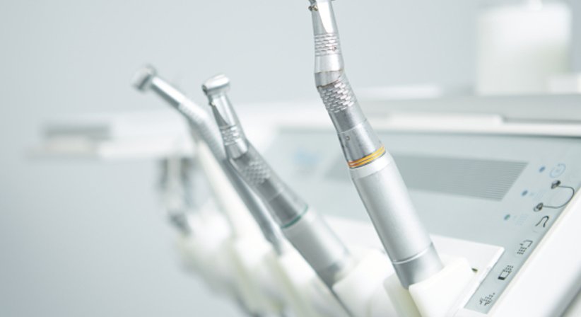 Zahnchirurgie - DDr. Matthias Kristoferitsch - Zahnarzt Feldbach 8330