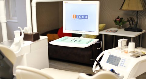 Dr. Robert Stillmann, MSc - Zahnarzt Wien 1010