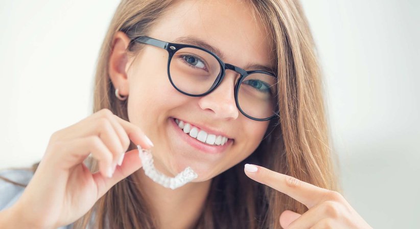 Aligner für Kinder & Teenager - Dr. med. univ. Justina Sabukoschek - Zahnärztin Graz 8010