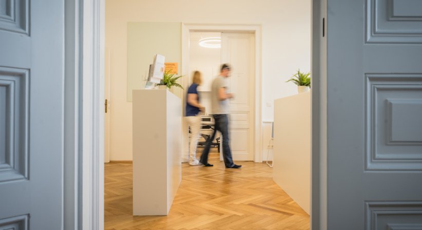 Dr. med. Eva Schornsteiner - Orthopädin Wien 1080