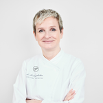 Dr. Claudia Gschnitzer - Plastische Chirurgin Wien 1090