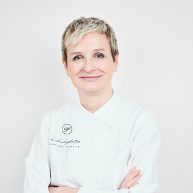 Dr. Claudia Gschnitzer - Plastische Chirurgin Wien 1090