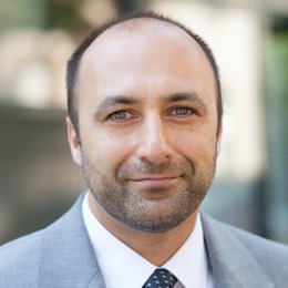 Prim. Assoc. Prof. PD. Dr. Kambiz Sarahrudi - Unfallchirurg Wien 1090
