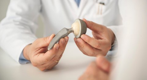 Priv.-Doz. DDr. Maximilian Kasparek, MSc - Orthopäde Wien 1180
