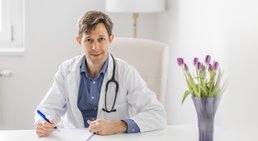 Dr. Felix Knöbel - Endokrinologe Wien 1230